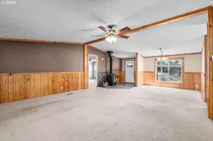 5810 NW Odin Falls Way, Redmond, OR 97756 - Photo 5