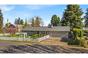 821 Johnson St, Woodburn, OR 97071 - Photo 3