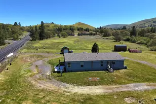 706 Centerville Hwy, Lyle, WA 98635 - Photo 39