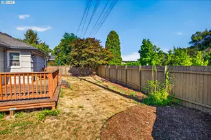 7511 SE Harmony Rd, Milwaukie, OR 97222 - Photo 31