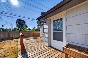 7511 SE Harmony Rd, Milwaukie, OR 97222 - Photo 35