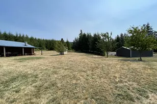 43450 Ames Creek Rd, Sweet Home, OR 97386 - Photo 25