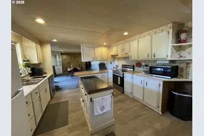 43450 Ames Creek Rd, Sweet Home, OR 97386 - Photo 5