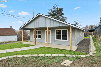 203 4th, Moro, OR 97039 - Photo 1