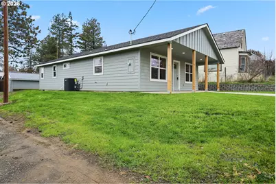 203 4th, Moro, OR 97039 - Photo 29