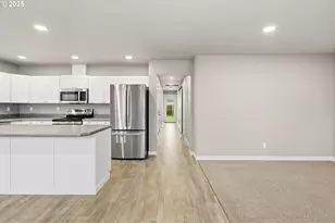 203 4th, Moro, OR 97039 - Photo 3