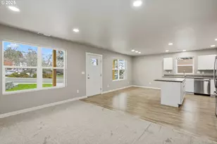 203 4th, Moro, OR 97039 - Photo 9