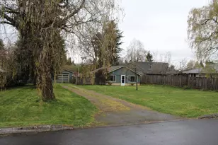 152 Randall St, Oregon City, OR 97045 - Photo 1