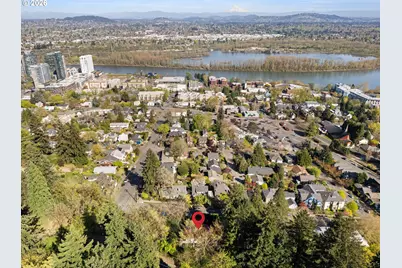 4323 SW Hamilton Ter, Portland, OR 97239 - Photo 35