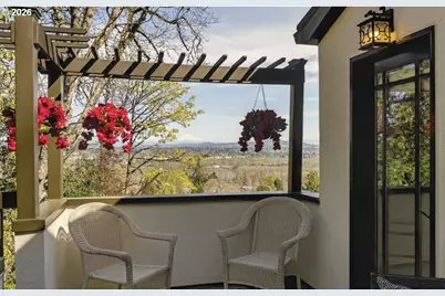 4323 SW Hamilton Ter, Portland, OR 97239 - Photo 23