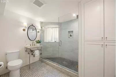 4323 SW Hamilton Ter, Portland, OR 97239 - Photo 27