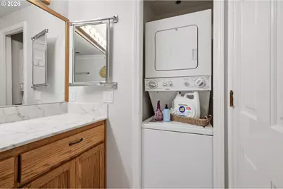 690 Wimbledon Ct, Eugene, OR 97401 - Photo 35