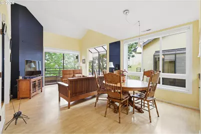 690 Wimbledon Ct, Eugene, OR 97401 - Photo 5