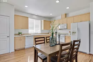 1422 NE 18th Pl, Canby, OR 97013 - Photo 11