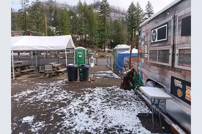 100 Detroit Ave S, Detroit, OR 97342 - Photo 5