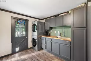 410 Studebaker Spur 2, Castle Rock, WA 98611 - Photo 19