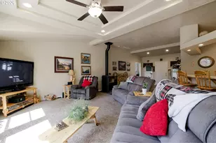 123631 Surveyor Rd, Crescent Lake, OR 97733 - Photo 9