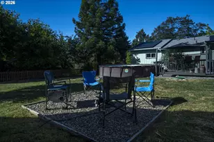 695 Glengary Loop Rd, Roseburg, OR 97470 - Photo 39