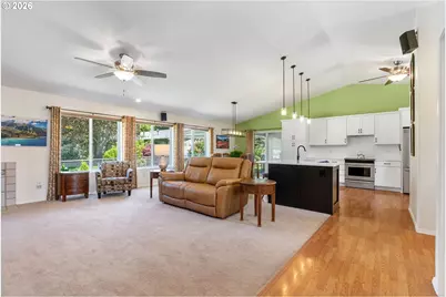3390 McCarthy Dr, Hood River, OR 97031 - Photo 5