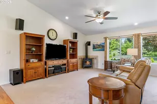 3390 McCarthy Dr, Hood River, OR 97031 - Photo 7