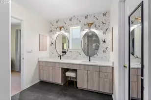 3390 McCarthy Dr, Hood River, OR 97031 - Photo 17