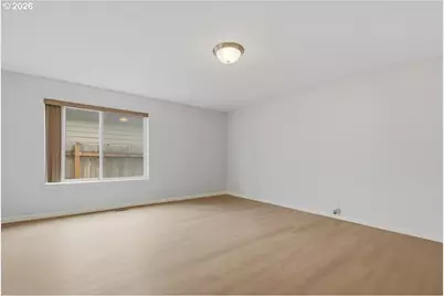 8011 NE 142nd Ave, Vancouver, WA 98682 - Photo 3