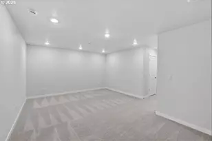 3723 SW Knapp Dr, Gresham, OR 97080 - Photo 13