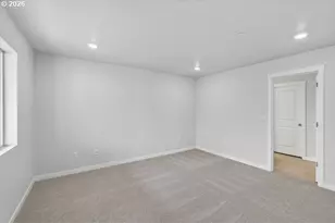 3723 SW Knapp Dr, Gresham, OR 97080 - Photo 7