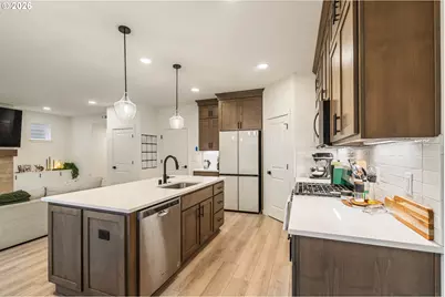 731 SE 36th St, Battle Ground, WA 98604 - Photo 13