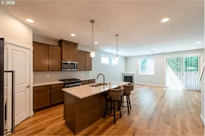 13716 NW 7th Pl, Vancouver, WA 98685 - Photo 9