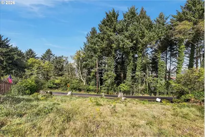 2432 NE 36th Dr, Lincoln City, OR 97367 - Photo 7