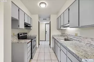 3353 NE 162nd Ave, Portland, OR 97230 - Photo 5