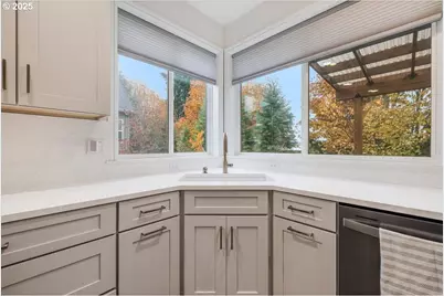 20870 Yosemite St NE, Aurora, OR 97002 - Photo 21