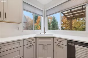 20870 Yosemite St NE, Aurora, OR 97002 - Photo 21