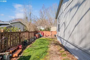 5050 Columbus St SE, Albany, OR 97322 - Photo 43