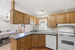 5050 Columbus St SE, Albany, OR 97322 - Photo 23