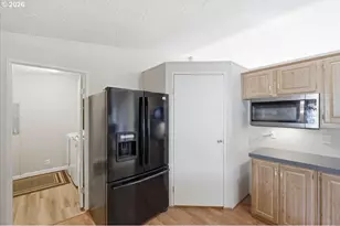 5050 Columbus St SE, Albany, OR 97322 - Photo 25