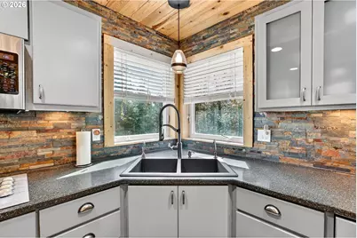 14320 NW Lyda Dr, Gales Creek, OR 97117 - Photo 7