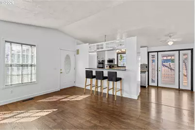 5687 SE Lloyd St, Milwaukie, OR 97222 - Photo 13