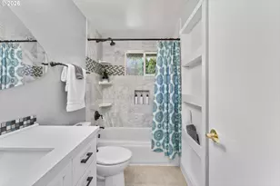 5687 SE Lloyd St, Milwaukie, OR 97222 - Photo 15