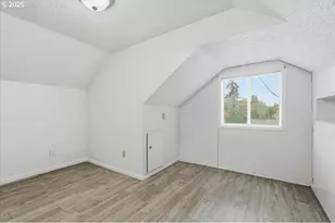 813 NE Grace Ave, Battle Ground, WA 98604 - Photo 19