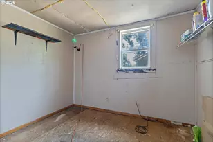 10246 SE Liebe St, Portland, OR 97266 - Photo 11