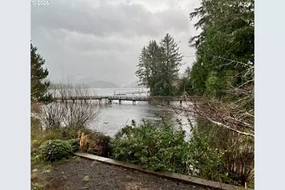 955 SE River View Ln, Waldport, OR 97394 - Photo 43