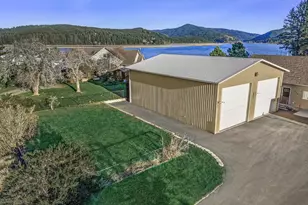 955 SE River View Ln, Waldport, OR 97394 - Photo 7