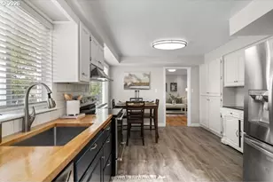 561 E Ridgeway Ave, Hermiston, OR 97838 - Photo 9