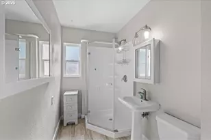 561 E Ridgeway Ave, Hermiston, OR 97838 - Photo 23