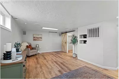 561 E Ridgeway Ave, Hermiston, OR 97838 - Photo 15