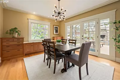 2303 McMorran Ave, Eugene, OR 97403 - Photo 11