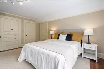 2303 McMorran Ave, Eugene, OR 97403 - Photo 27