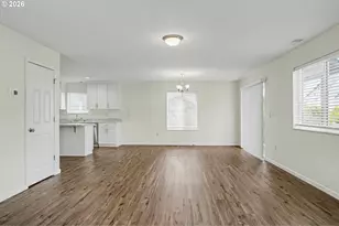 301 S 1st St St, Silverton, OR 97381 - Photo 29